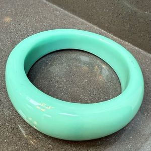 Vintage Opaque Mint Green Bangle Bracelet Chunky Retro